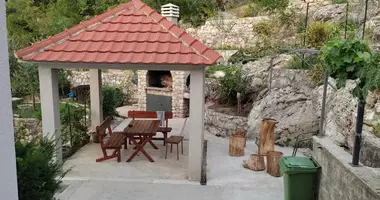 Villa  mit Meerblick in Kotor, Montenegro