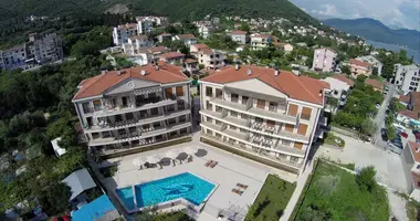 Apartamento 2 habitaciones en Igalo, Montenegro