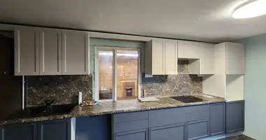 Maison 2 chambres dans Bolsevrudskoe selskoe poselenie, Russie