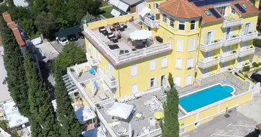 Hotel 1 800 m² en Crikvenica, Croacia