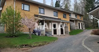 Appartement 2 chambres dans Kerava, Finlande