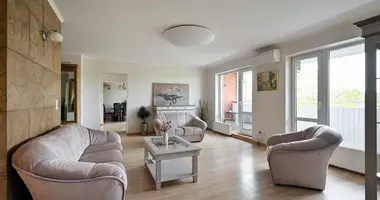 Apartamento 5 habitaciones en Riga, Letonia