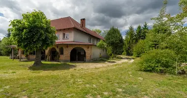 Дом в Lomnica, Польша