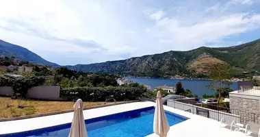 Apartamento 2 habitaciones en Dobrota, Montenegro