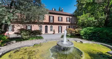 Villa in Villongo, Italien