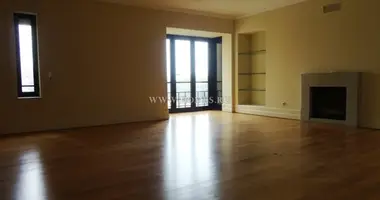 3 bedroom apartment in Porto, Portugal