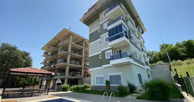 Mieszkanie 1 pokój z okna z podwójnymi szybami, z balkon, z meble w Alanya, Turcja