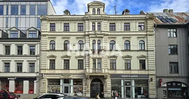 4 bedroom apartment in Riga, Latvia