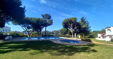 2 bedroom apartment in Quarteira, Portugal