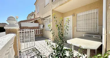 Bungalow 2 bedrooms in Torrevieja, Spain