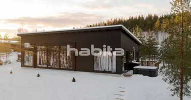 Villa 4 Zimmer mit guter Zustand, mit Haushaltsgeräte, mit Kühlschrank in Laukaa, Finnland
