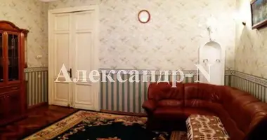 4 room apartment in Odessa, Ukraine