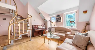 Apartamento 4 habitaciones en Vilna, Lituania