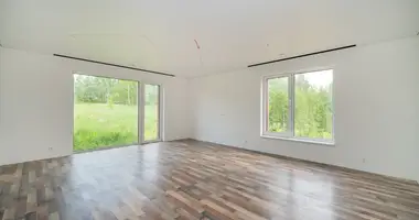 Casa en Kariotiskes, Lituania
