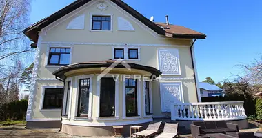 5 room house in Jurmala, Latvia