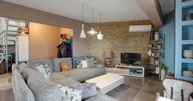 Duplex 3 bedrooms in Limassol, Cyprus