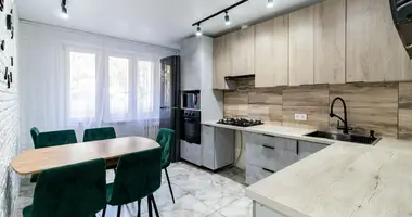 3 room apartment in Baraulianski sielski Saviet, Belarus