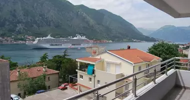 3 bedroom apartment in Bijela, Montenegro