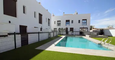 Villa 4 bedrooms in Pilar de la Horadada, Spain