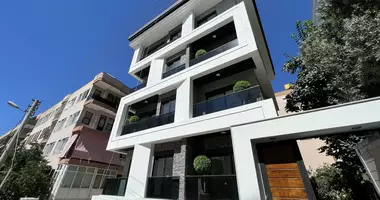 2 room apartment with elevator, with parking covered, with Кухня американского типа in Alanya, Turkey