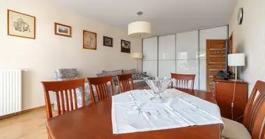 Apartamento 3 habitaciones en Varsovia, Polonia