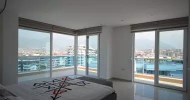 Квартира 4 комнаты в Алания, Турция