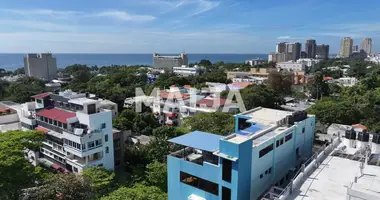 Oficina 1 785 m² en Santo Domingo, República Dominicana