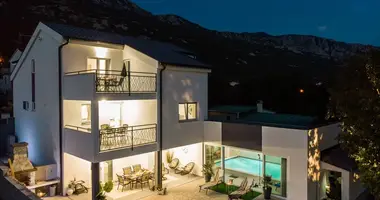 Villa 4 chambres dans Opatija, Croatie