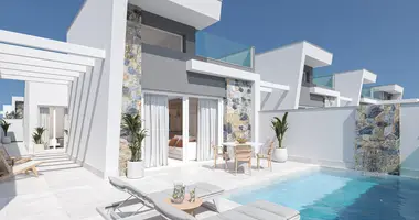 Villa  mit Garten, mit Privatpool, mit Grillen in Los Alcazares, Spanien