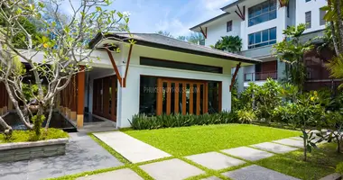 3 bedroom apartment in Sakhu, Thailand
