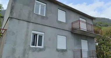 Квартира 4 спальни в Каменари, Черногория