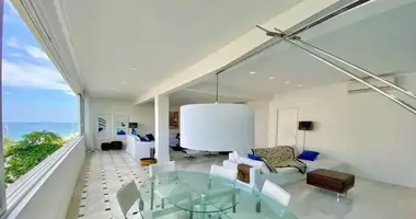 4 bedroom apartment in Regiao Geografica Imediata do Rio de Janeiro, Brazil