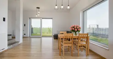 Appartement dans Goluski, Pologne
