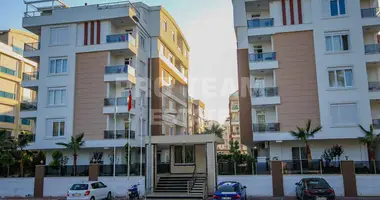 2 room apartment in Konyaalti, Turkey