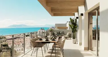 Penthouse 4 pokoi z Klimatyzator, z Widok na morze, z parking w Rincon de la Victoria, Hiszpania