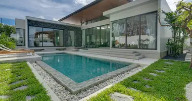 Villa 3 chambres avec Fenêtres double vitrage, avec Meublesd, avec Climatiseur dans Phuket, Thaïlande