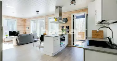 3 bedroom house in Helsinki sub-region, Finland