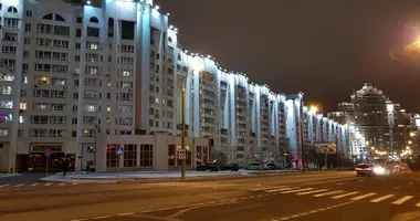 Apartamento 6 habitaciones en Minsk, Belarús