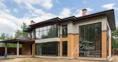 Maison 8 chambres dans poselenie Sosenskoe, Fédération de Russie