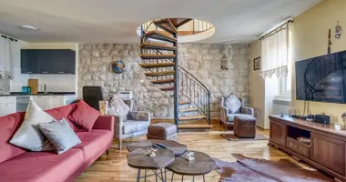 Casa 4 habitaciones en Prcanj, Montenegro