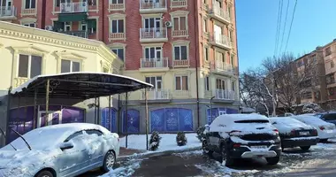 Коммерческое помещение 1 080 м² в Ташкент, Узбекистан