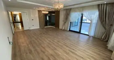 Apartamento 5 habitaciones en Alanya, Turquía