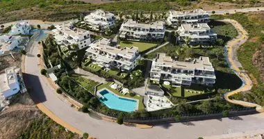 2 bedroom apartment in Estepona, Spain