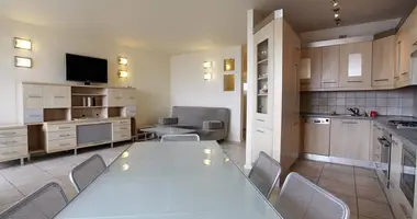 2 room apartment in Warsaw, Poland