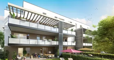 4 bedroom apartment in Metropolitan France, France