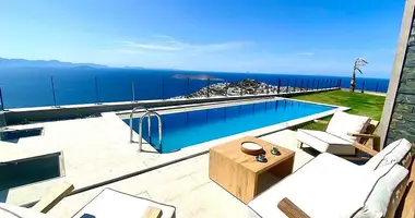 Villa 5 bedrooms with Balcony, with Air conditioner, with Sea view in Derekoey, Turkey