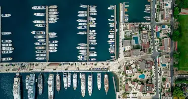 Wohnung 1 Schlafzimmer in Tivat, Montenegro