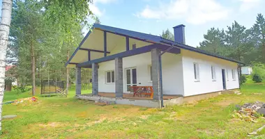 House in Ozyaritska-Slabadski rural council, Belarus