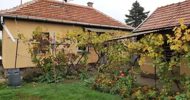 2 room house in Jaszjakohalma, Hungary