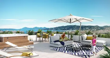 2 bedroom apartment in Metropolitan France, France